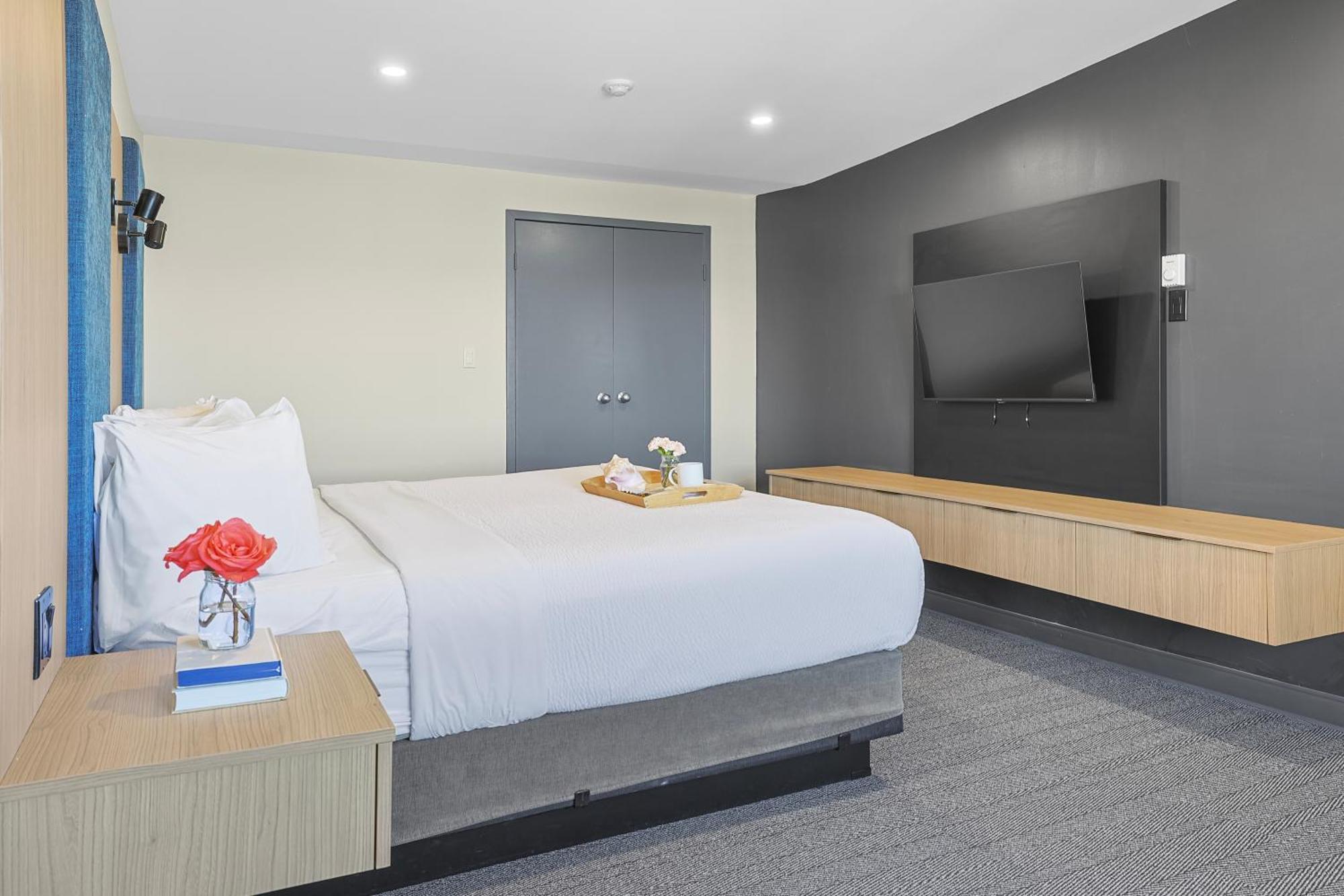 The Jordan Hotel Ramada By Wyndham Экстерьер фото